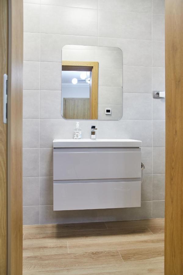 Apartament Travel La Casa Piano House,Cu Parcare Alba Iulia Exterior photo